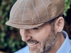 Newsboy beżowy w kratkę